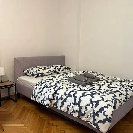 Apartment Klimatyczne Gniazdko Przy Rynku *